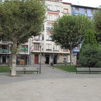 Foto tirada no(a) Inmobiliaria Lur Bermeo por Business o. em 6/16/2020