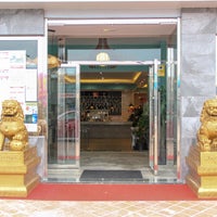 Photo taken at Restaurante Tsuruma by Business o. on 2/17/2020