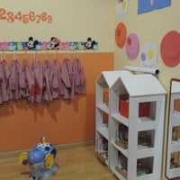 Photo taken at Los Pequeñitos Escuela Infantil by Business o. on 6/16/2020