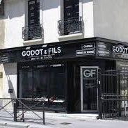 Photo taken at Achat / Vente Or et Argent - Godot &amp;amp; Fils by Business o. on 7/10/2020