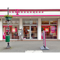 Foto tirada no(a) Telekom Shop por Business o. em 4/11/2017
