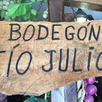 รูปภาพถ่ายที่ bodegon tio julio buzanada โดย Business o. เมื่อ 6/16/2020