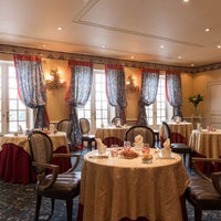 Снимок сделан в Château De Beaulieu Hôtel Restaurant Spa пользователем Business o. 3/6/2020