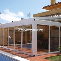 Photo taken at Konforkit -Techos Moviles y Cortinas de cristal by Business o. on 5/13/2020