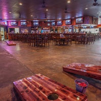 3/19/2020 tarihinde Business o.ziyaretçi tarafından Rusty&amp;#39;s Raw Bar and Grill'de çekilen fotoğraf