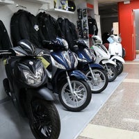 Photo taken at Motos Borbó by Business o. on 3/6/2020
