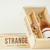 รูปภาพถ่ายที่ Strange Family Vineyards โดย Business o. เมื่อ 3/17/2020
