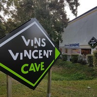 รูปภาพถ่ายที่ Vins de Vincent โดย Business o. เมื่อ 5/24/2020