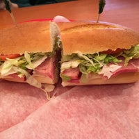 9/18/2019에 Business o.님이 Ham&amp;#39;s Sandwich Shop에서 찍은 사진