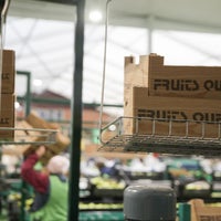 Das Foto wurde bei Fruits Queralt von Business o. am 2/16/2020 aufgenommen