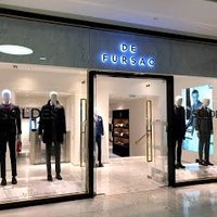 รูปภาพถ่ายที่ Boutique De Fursac Palais des Congrès โดย Business o. เมื่อ 3/6/2020