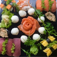 Foto scattata a Sushi für Hamburg Bergedorf da Business o. il 10/15/2019