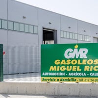 รูปภาพถ่ายที่ Gasóleos Miguel Rico โดย Business o. เมื่อ 6/16/2020