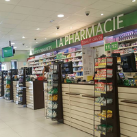 Снимок сделан в Pharmacie de la Gare пользователем Business o. 5/29/2020