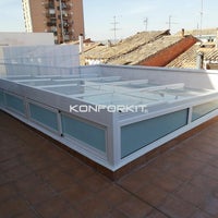 Photo taken at Konforkit -Techos Moviles y Cortinas de cristal by Business o. on 5/13/2020