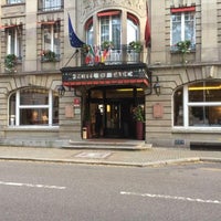 รูปภาพถ่ายที่ Hôtel Du Parc โดย Business o. เมื่อ 3/5/2020