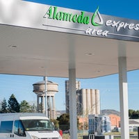 Foto diambil di Estación De Servicio Alameda oleh Business o. pada 2/17/2020