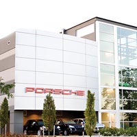 รูปภาพถ่ายที่ Porsche Annapolis โดย Business o. เมื่อ 10/15/2019