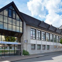 Photo taken at VR Bank HessenLand eG, Hauptstelle Alsfeld by Business o. on 10/25/2018