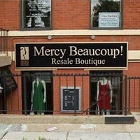 Foto tomada en Mercy Beaucoup Resale Boutique  por Business o. el 8/23/2019