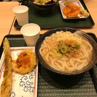 Photo taken at Hanamaru Udon by T S. on 3/3/2024