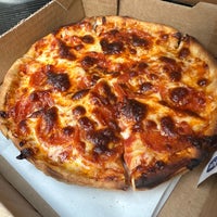 Снимок сделан в Pizza Getti пользователем Kristie A. 5/27/2023