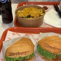 Foto diambil di broburger oleh M. pada 6/28/2021