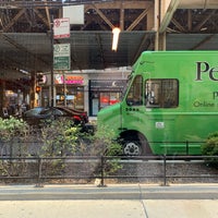 Foto scattata a Veggie Grill da Pieter T. il 5/14/2019