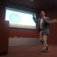 8/29/2018にJose L.がBiblioteca Universitaria &amp;quot;Raúl Rangel Frías&amp;quot; (Magna)で撮った写真