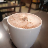 Photo taken at Starbucks by Fern on 10/5/2022