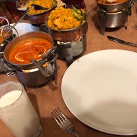 Снимок сделан в Jashan Indian Restaurant Karaolanoglu пользователем Ahsan A. 3/25/2019