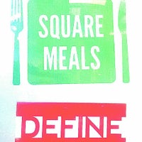 รูปภาพถ่ายที่ Square Meals โดย David J. เมื่อ 5/28/2014