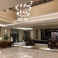 Foto scattata a DoubleTree by Hilton Hotel Agra da Nick W. il 11/23/2019
