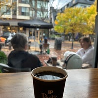 10/10/2023 tarihinde d3zoozziyaretçi tarafından Peet&amp;#39;s Coffee &amp;amp; Tea'de çekilen fotoğraf
