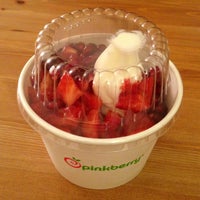 Photo taken at Pinkberry by Shugo H. on 4/12/2013