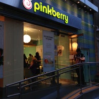 Photo taken at Pinkberry by Shugo H. on 4/26/2013