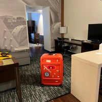 Снимок сделан в Residence Inn by Marriott Boston Downtown/Seaport пользователем Noel T. 6/26/2023