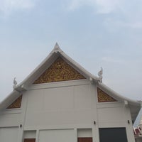 Photo taken at Wat Kok by Chanwatt S. on 3/18/2020