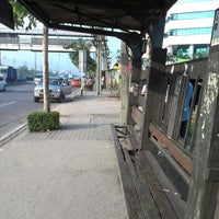 Photo taken at ป้ายรถเมล์ หัวกระบือ by Chanwatt S. on 11/30/2012