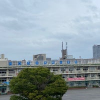 Photo taken at 川口市立原町小学校 by Rumi on 9/23/2020