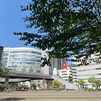 Photo taken at 川口駅東口公共広場 (キュポ・ラ広場) by Rumi on 4/9/2023
