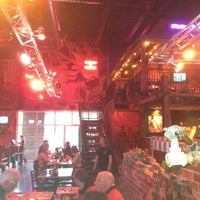 4/12/2012 tarihinde Billy M.ziyaretçi tarafından The Rock Wood Fired Pizza'de çekilen fotoğraf