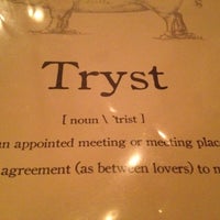 Photo prise au Tryst par Katie F. le4/15/2012