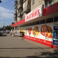 Photo taken at Магнит на Жукова by Антон Д. on 6/30/2012