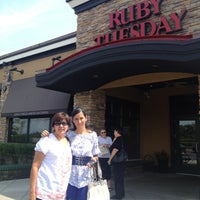 Photo taken at Ruby Tuesday by Carlos P. on 8/24/2012
