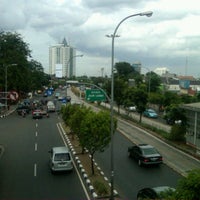 Photo taken at Jalan Pramuka by nugi n. on 3/30/2011