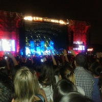 Photo taken at Show do Maroon 5 - São Paulo - XYZ - Midiorama by Denise S. on 8/27/2012