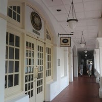 Photo taken at Raffles Hotel Museum by Kisa D. on 5/12/2012