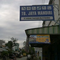 รูปภาพถ่ายที่ TB. Jaya Mandiri โดย Rain 苏. เมื่อ 1/6/2012
