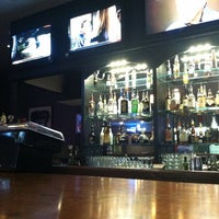 5/24/2012 tarihinde Scott D.ziyaretçi tarafından Tie Breakers Sports Bar &amp;amp; Grill'de çekilen fotoğraf